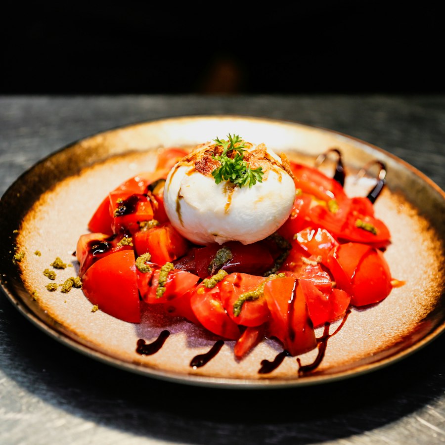 Burrata et tomates anciennes