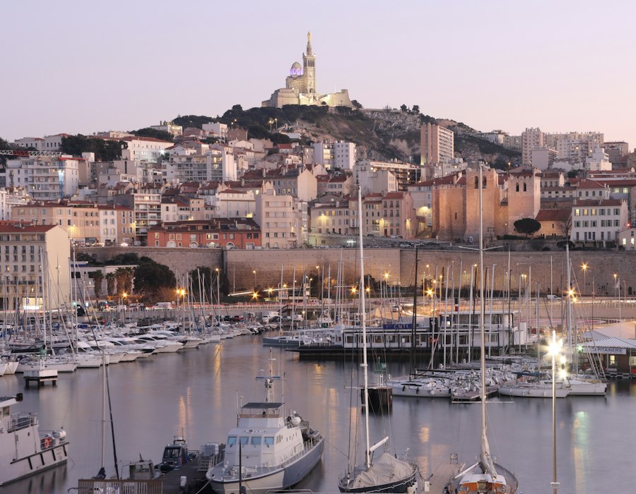 Le Vieux-Port de Marseille et Notre-Dame-de-la-Garde
